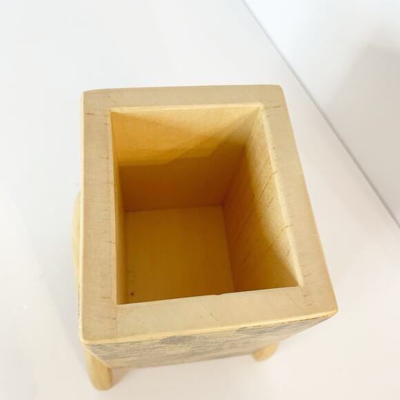 Vintage S.E. Patrakka Handmade Wooden Pencil Cup Woman Artist Signed Folk Art - Picture 4 of 11